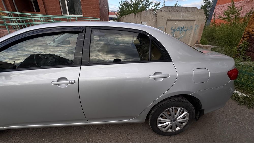 Продам авто toyota corolla