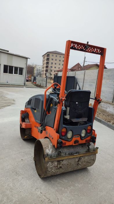 Vand sau Inchiriez rulou cilindru compactor HAMM 10 CVV 2 tone