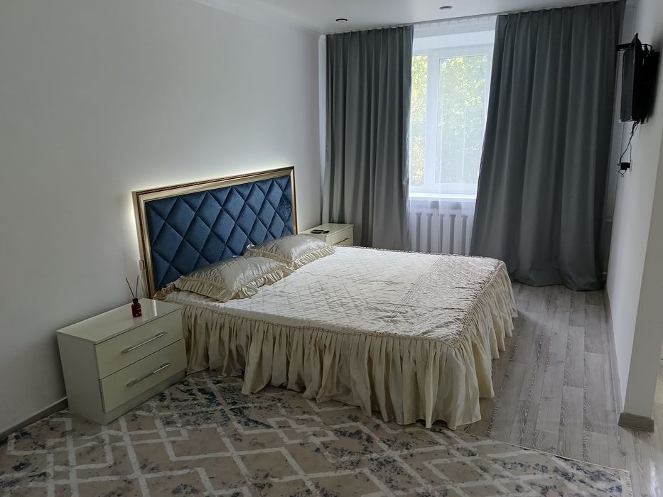 Сдается 1 комн квартира посуточно