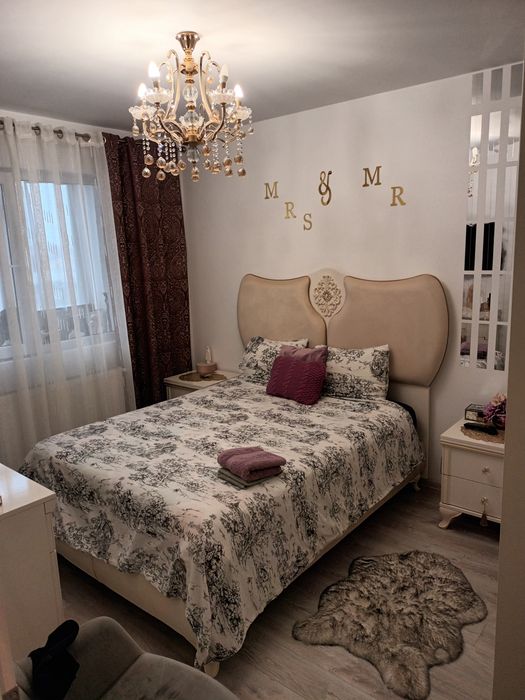Vând aprtament 2 camere în zona Rahova