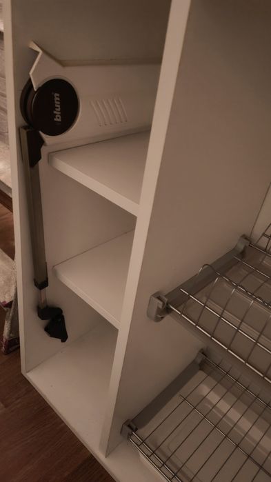 Шкаф кухонный навесной