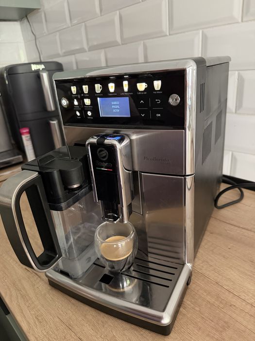 Aparat de facut cafea saeco pico baristo delux