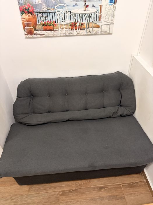 Разтегателен диван