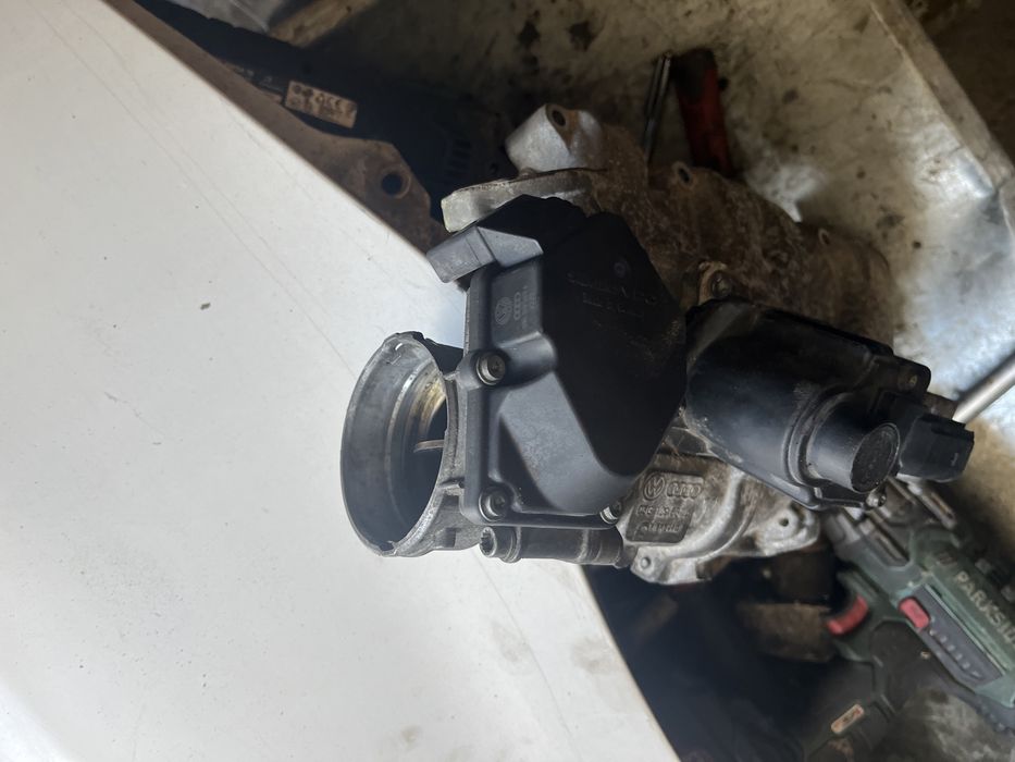 Clapeta acceleratie Passat  B6 2.0 tdi Bkp