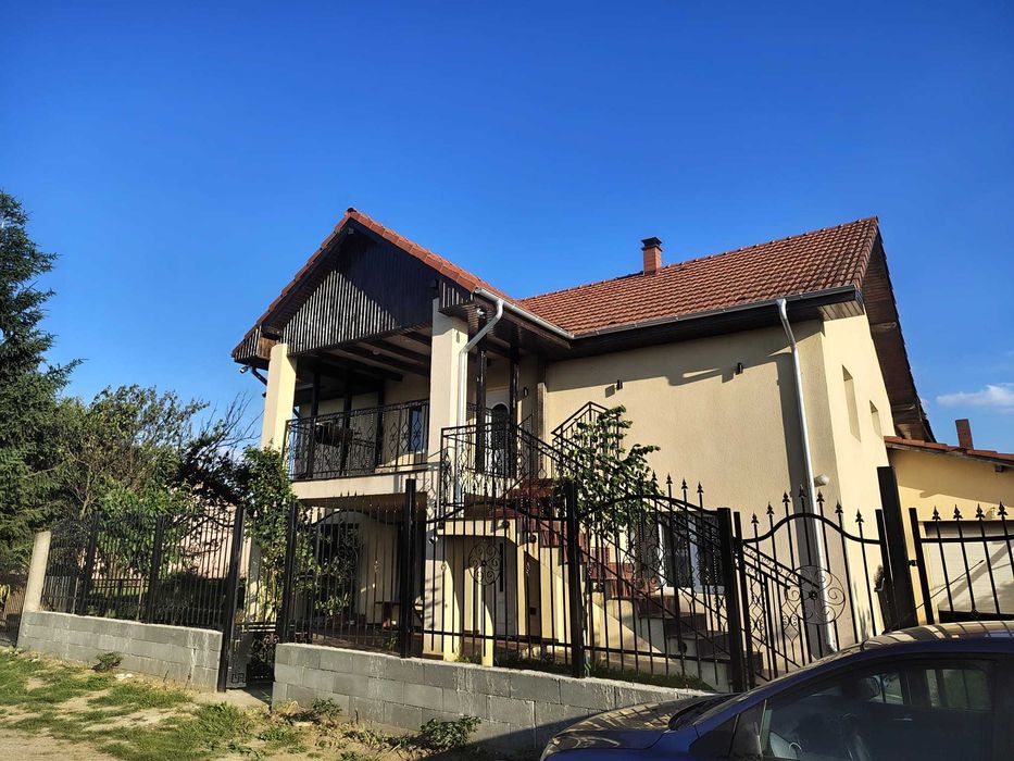 Vand casa finisata