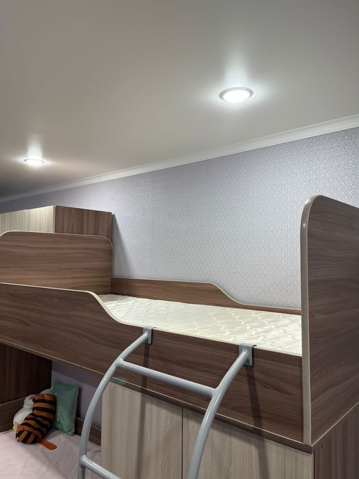 Детский мебельный гарнитур