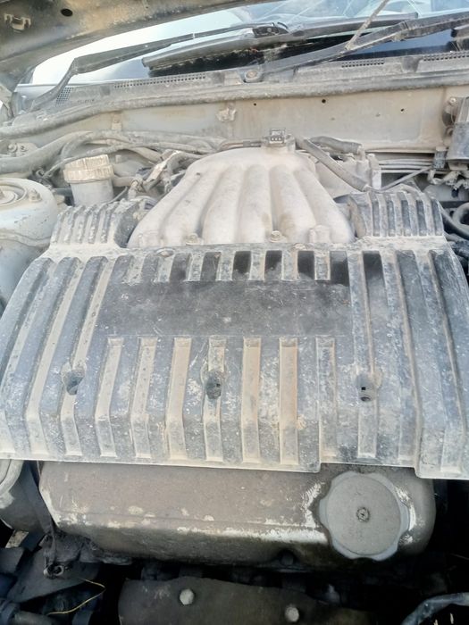 6a13 двигатель от митсубиси галант  есть все запчасти от галанта 2.5