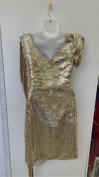 Вечерняя блестящая платье