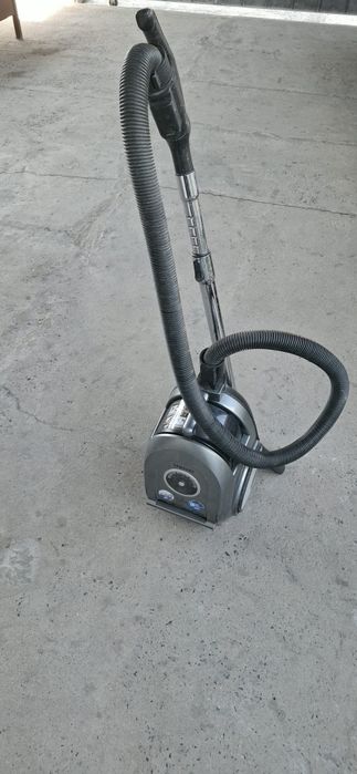 Пылесос Samsung 1800W