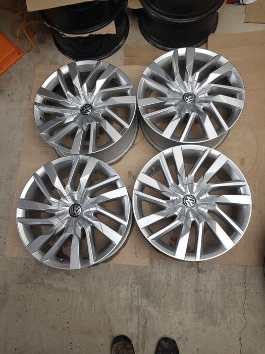 Jante 5x112 pe 19 Touareg cu senzori