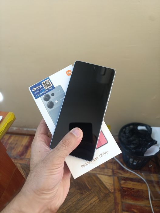 Redmi note 13pro 12/256gb ideal ochilmagan usta kurmagan aybi yuq toza