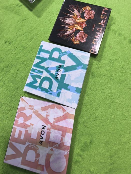 Тени для век профессиональные