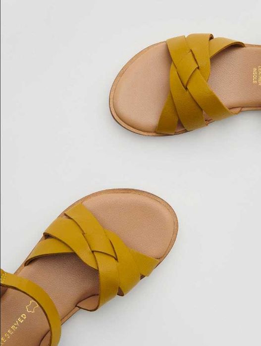 Нови Reserved сандали от естествена кожа, номер 38