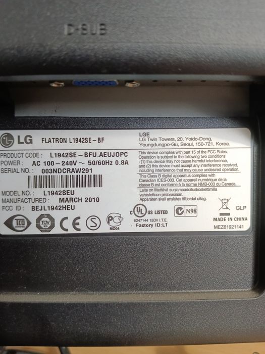 Монитор LG FLATRON 19