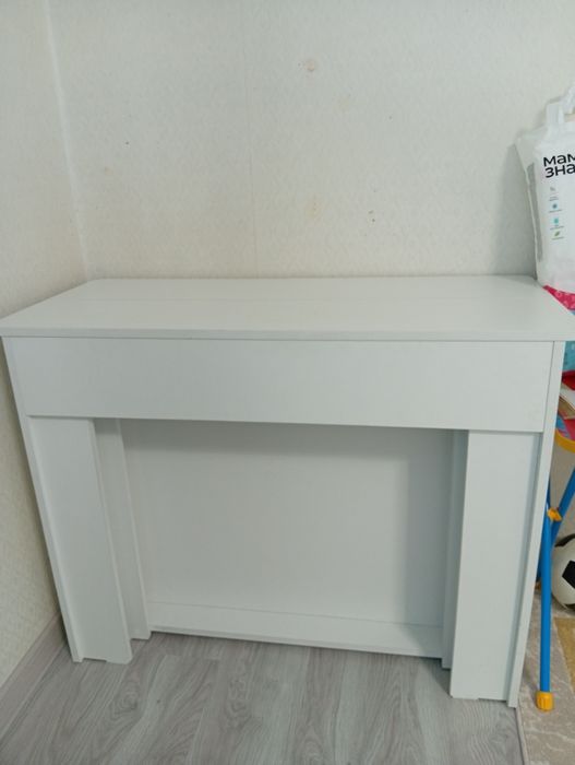 Продам стол трансформер в отличном состоянии