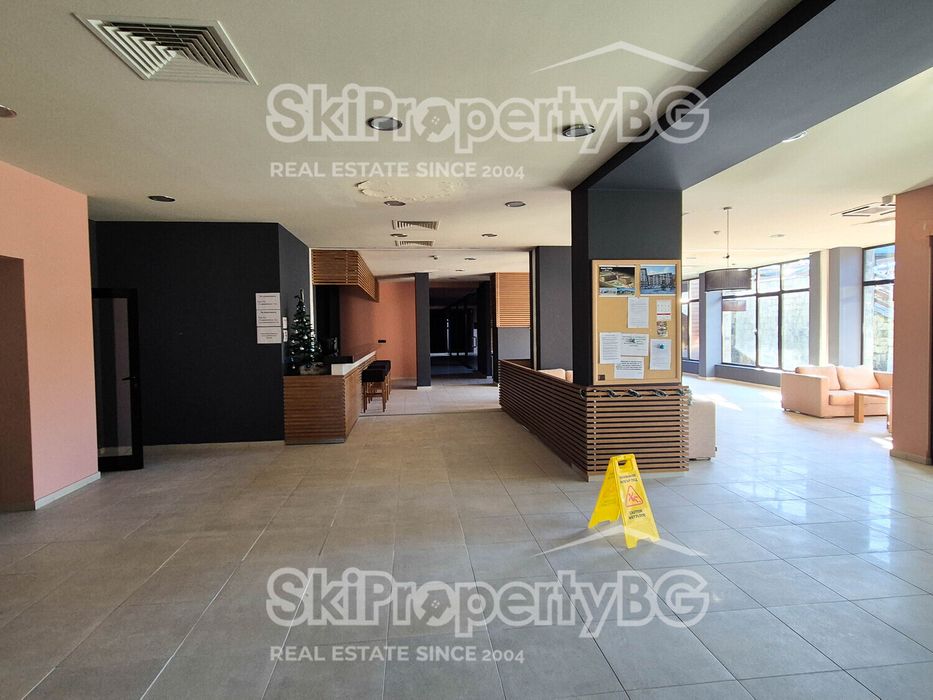 Продава се Едностаен апартамент в Разлог - 45 кв.м за 374 €/кв.м - Снимка #20