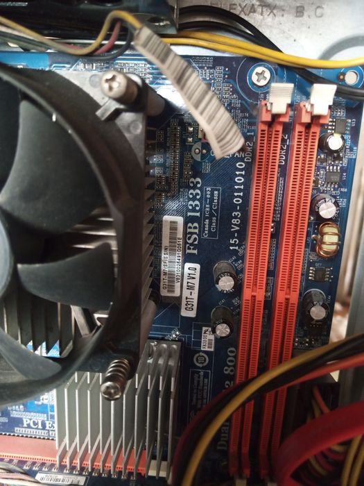 Продам системный блок плюс к нему дополните