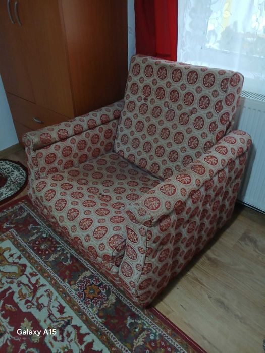 Vând doua fotolii - 100 lei / bucata !!!