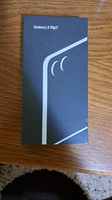 Vand Samsung Z flip 7