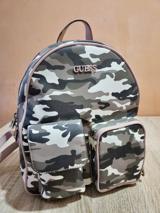Rucsac dama Guess