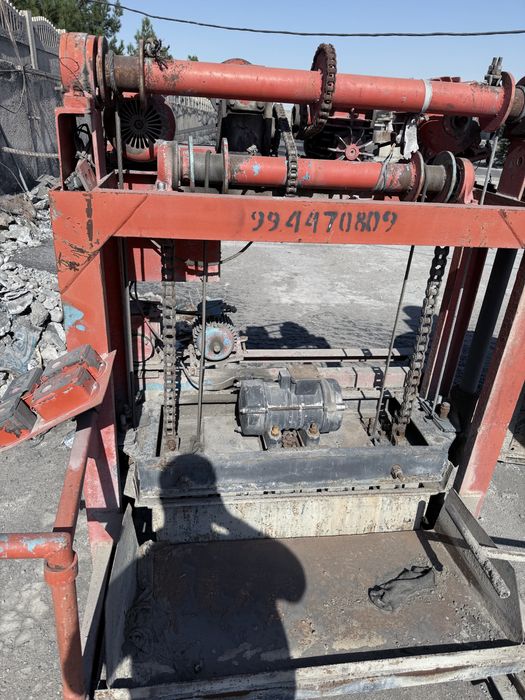 Шлакаблок чиқарувчи аппарат