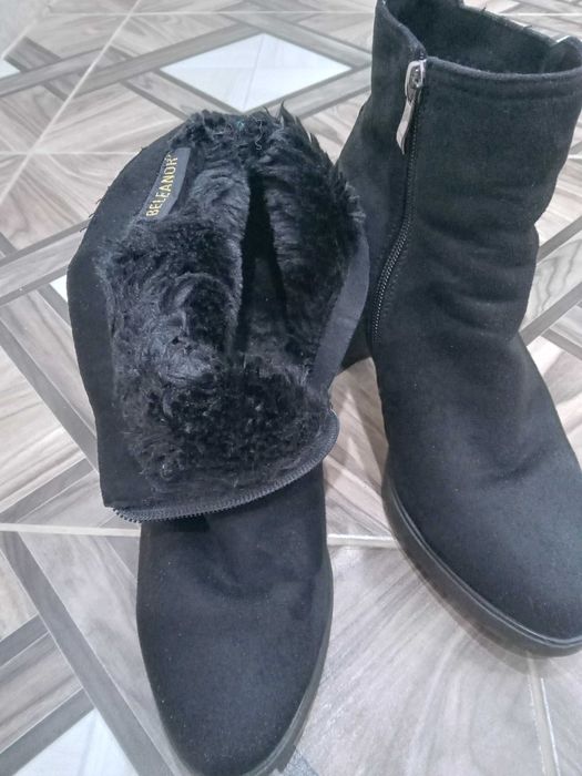 Сапожки женские      .