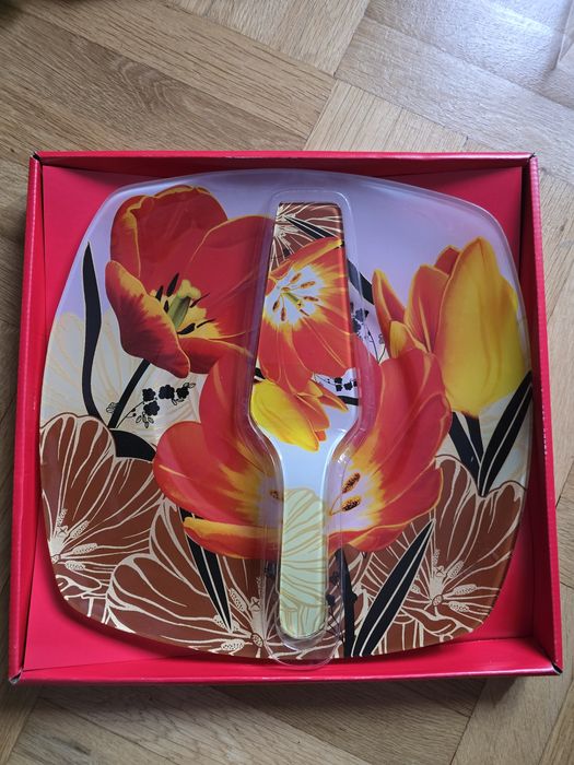 Големи десертни чинии