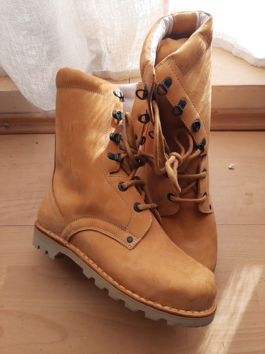 Bocanci militari piele intoarsa