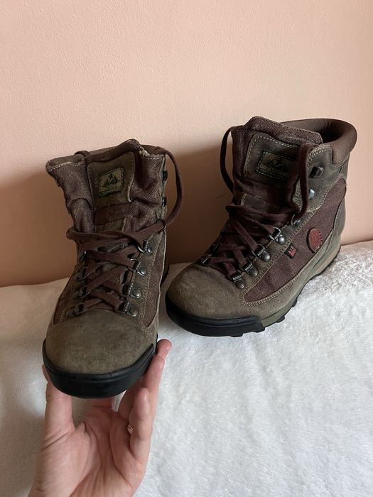 Туристически обувки AKU GORE-TEX, Vibram