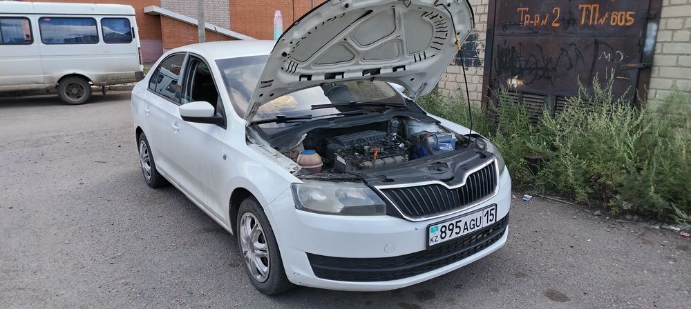 Продам ниже рынка SKODA RAPID