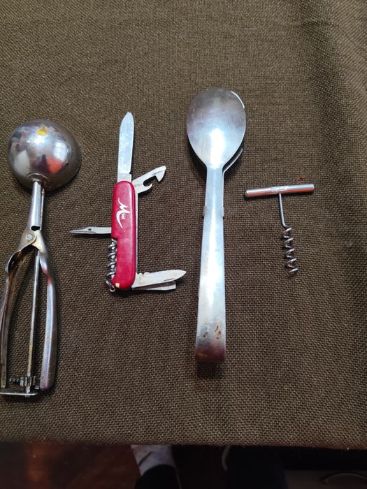 Ретро сервизи вилици ножове