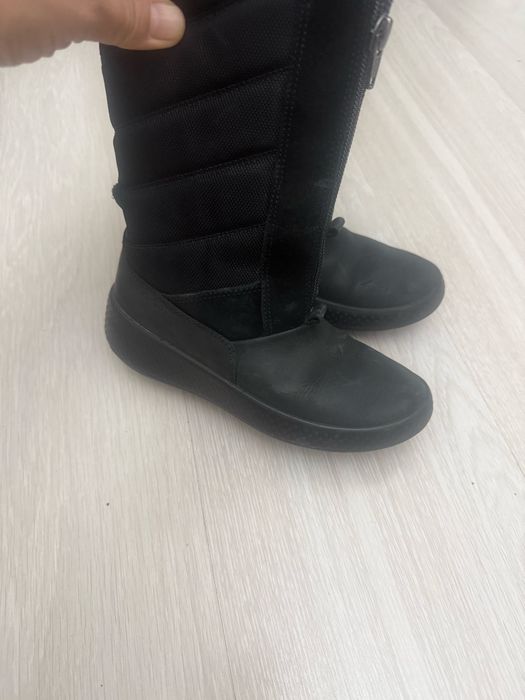 Продам детский обувь