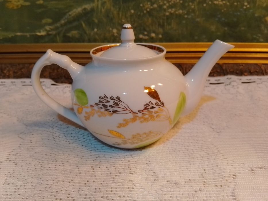 Чайники красивые