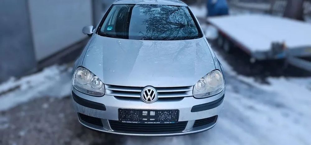 Dezmembrari / Dezmembrez VOLKSWAGEN GOLF 5