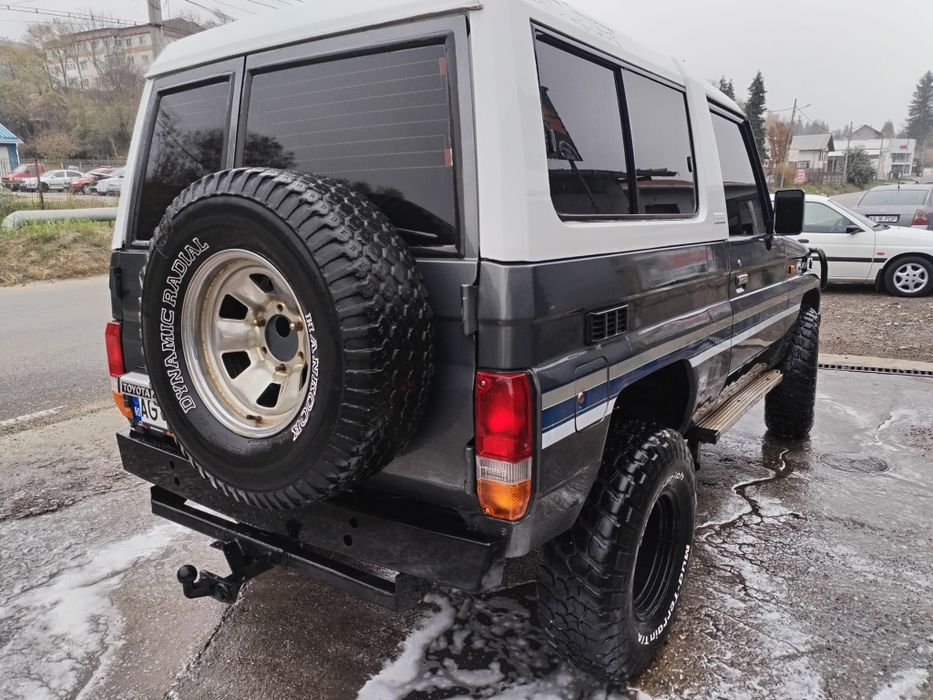 Toyota Land Cruiser j 73 istoric