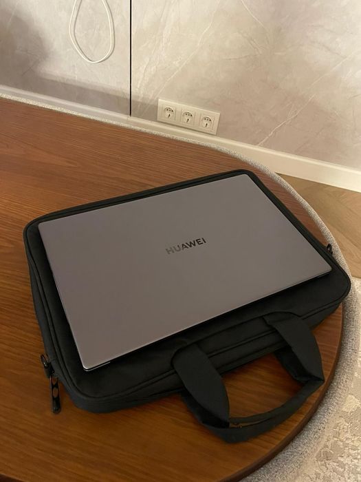 Ноутбук Huawei Matebook D15