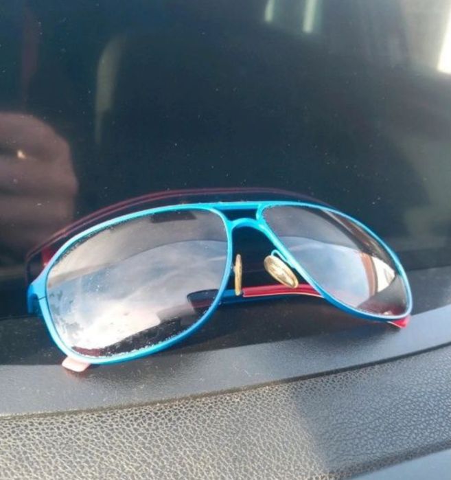 Sunshine in very good shape Ochelari soare originali Lacoste - Aviator