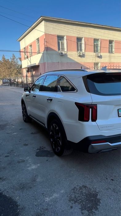 Kia sorento 2024года