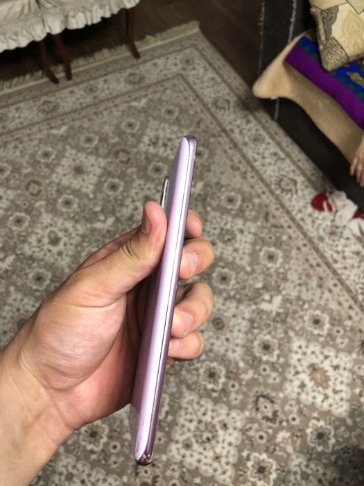Обменяю samsung s20fe