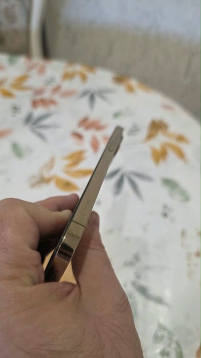 Продам Айфон 12 pro max 256gb