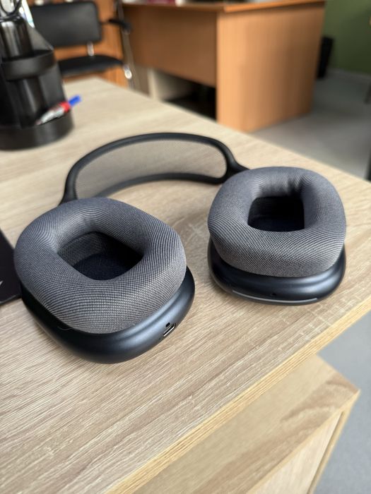 Apple Airpods Air Max