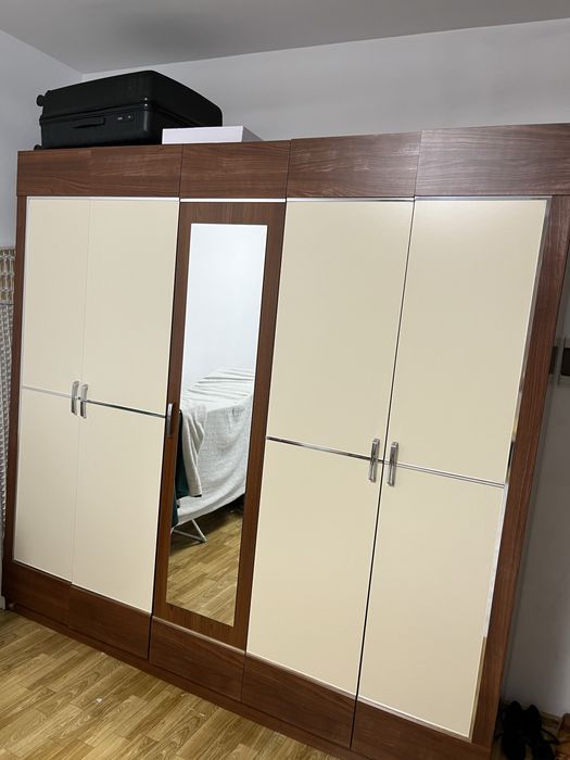 Продам шкаф в хорошем состоянии