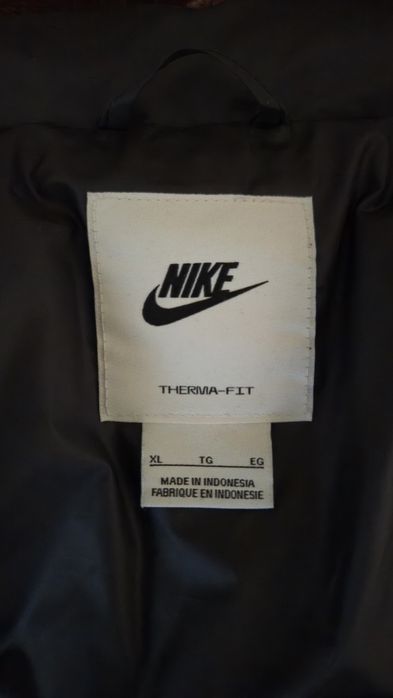 Vand vesta nike xl