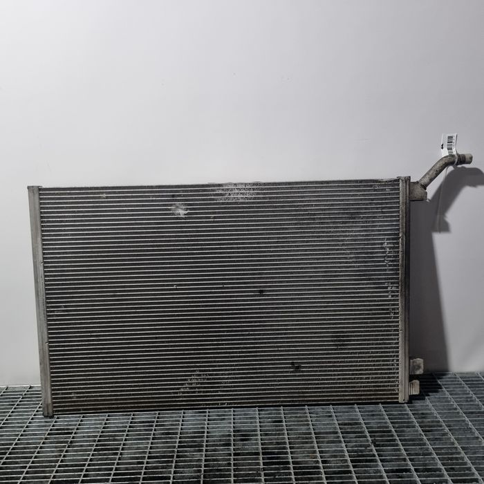 Radiator apa Jaguar F - Pace 2.0 D 2015 - 2020 (1374) CEL MIC Garantie