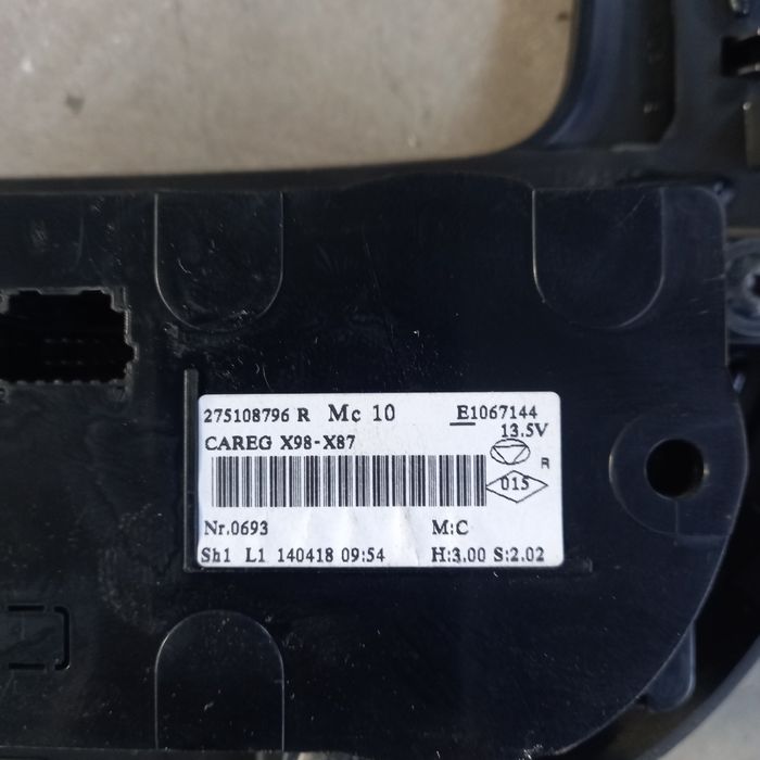 Управление климатроник Renault Capture