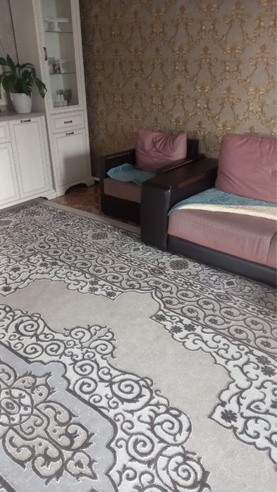 Диван Г образный