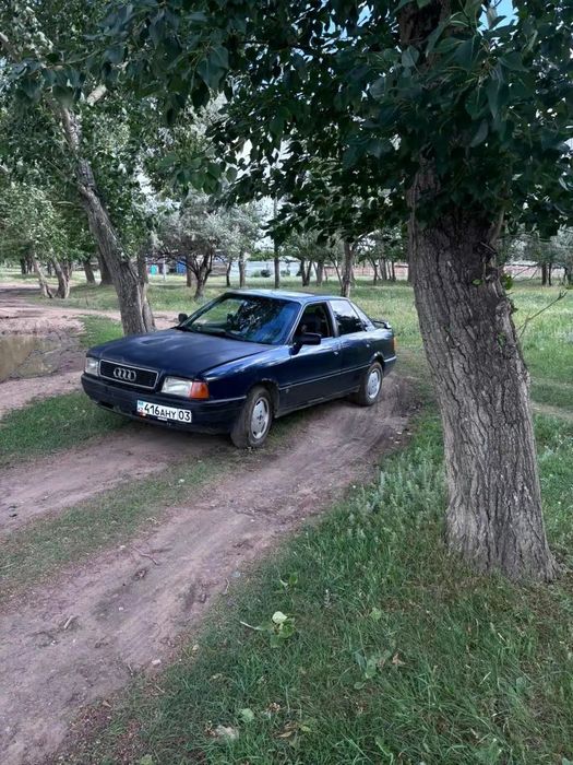 Ауди 80 б3 хорошем состоянии