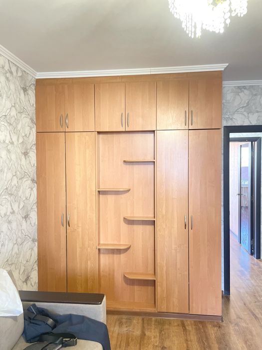 Шкаф в хорошем состояний