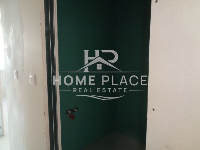 Продава се Тристаен апартамент в Варна, Трошево - 115 кв.м за 1057 €/кв.м - Снимка #10