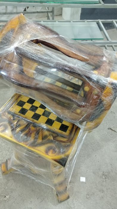 Шахматный стол + 2 стула